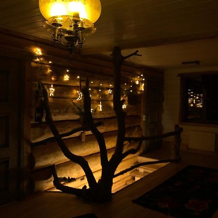 Знакова Хата Apartment เฮอเรเบนอฟ ภายนอก รูปภาพ